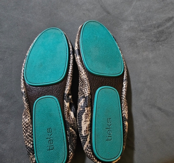 TIEKS GAVRIELI Copperhead Snake Flat - Picture 5 of 5